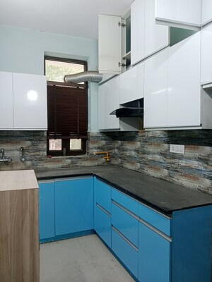 Kitchen in 3 BHK Builder Floor at Sector 35 – for Sale