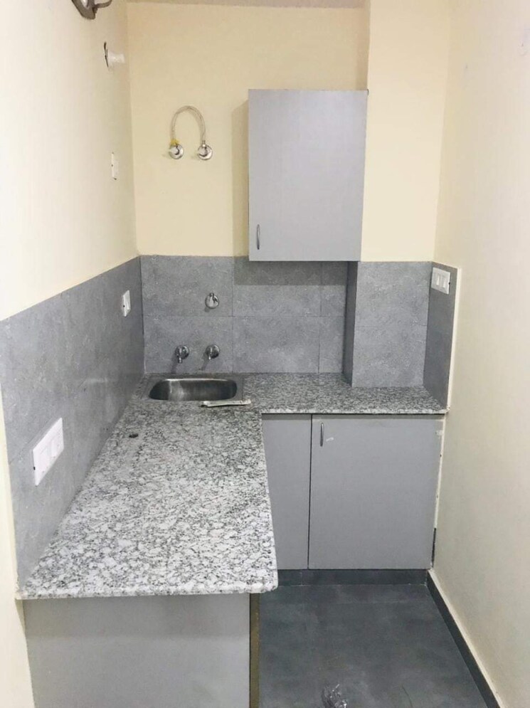 Kitchen, ansal-sushant-lok-i 1 RK 60 Sq.Yd. Builder Floor In Sector 43 Gurgaon 8853621