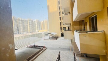 Master Bedroom in 4 BHK Apartment at Sare Home, Sector 92 – for Rent