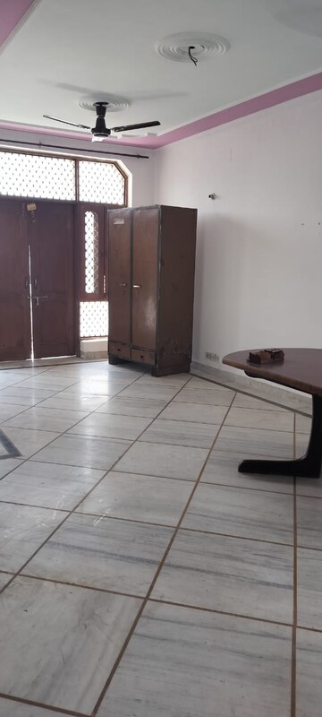 Living Room in 1 BHK Independent House at RWA Apartments Sector 19, Sector 19 – for Rent