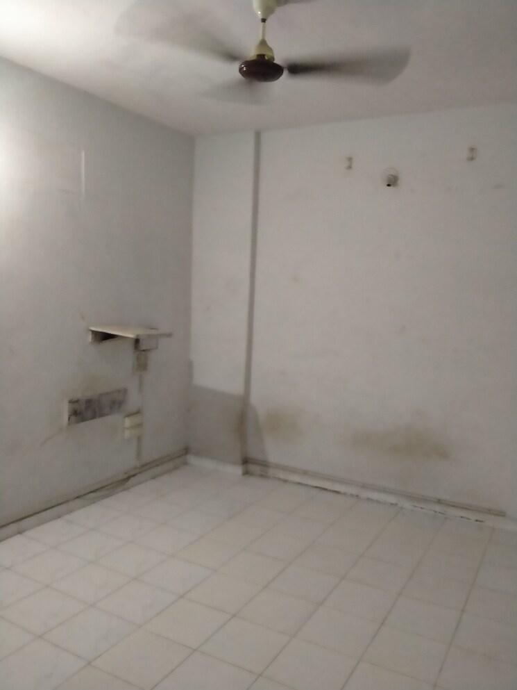 Bedroom, nanpura 2 Bedroom 1050 Sq.Ft. Apartment In Nanpura Surat 8853659