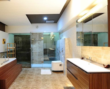 Attached Bathroom in 4 BHK Villa at Jubilee Hills – for Sale