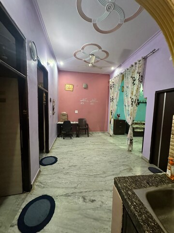 Living Room in 2.5 BHK Villa at Sector 23 – for Rent