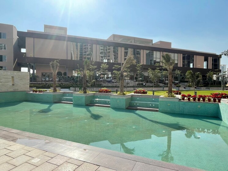 Swimming Pool, bptp-amstoria 3 Bedroom 2384 Sq.Ft. Apartment In Sector 102 Gurgaon 8853697