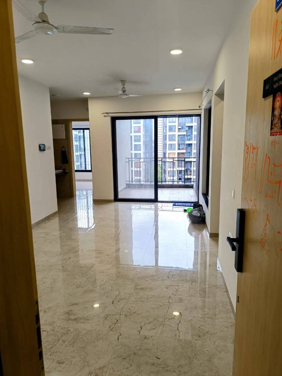 2 BHK Apartment For Rent in Rama Metro Life