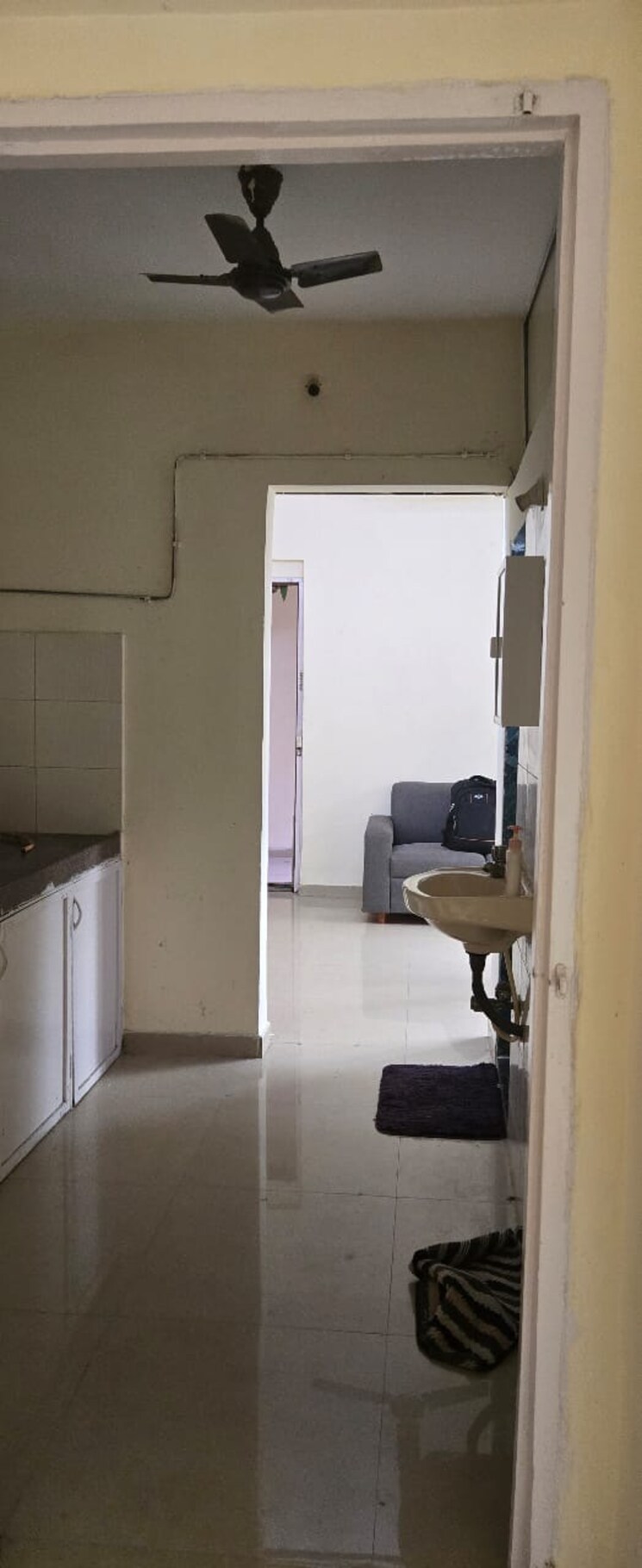 Bathroom, gandharv-darshan 1 Bedroom 450 Sq.Ft. Apartment In Lower Parel Mumbai 8853934