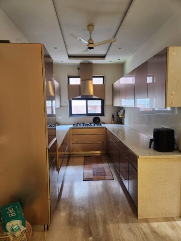 Kitchen in 3 BHK Builder Floor at Panchsheel Park – for Rent