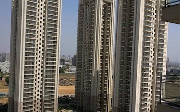 4 BHK Apartment For Sale in DLF Park Place, Sector 54