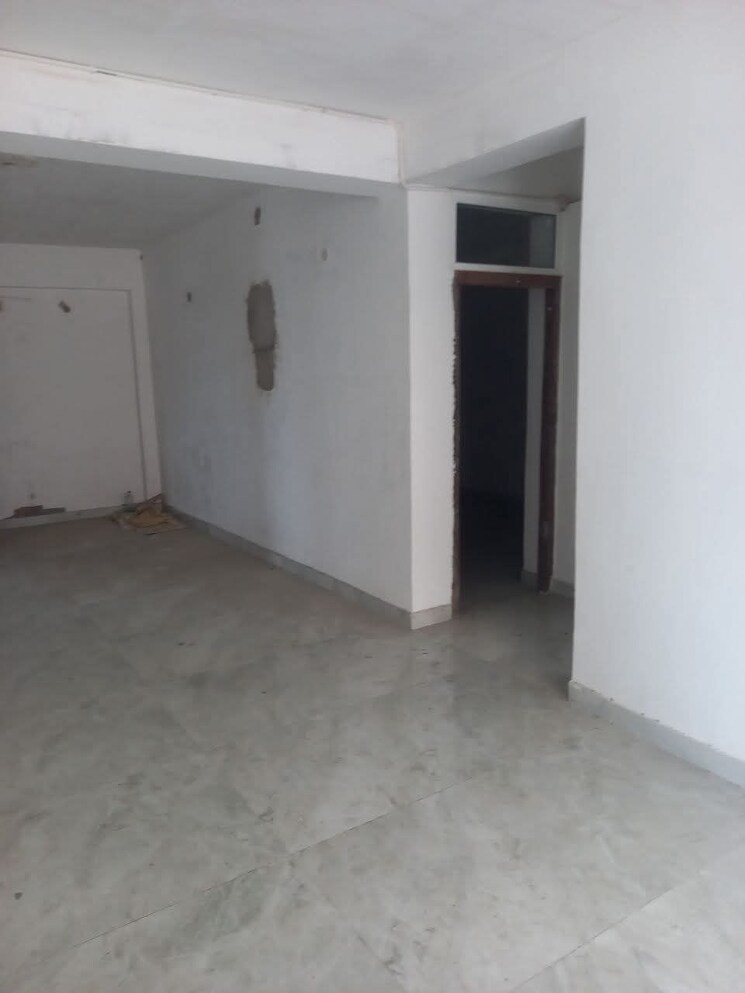 undefined, exhibition road 3 Bedroom 1600 Sq.Ft. Apartment In Exhibition Road Patna 8853870