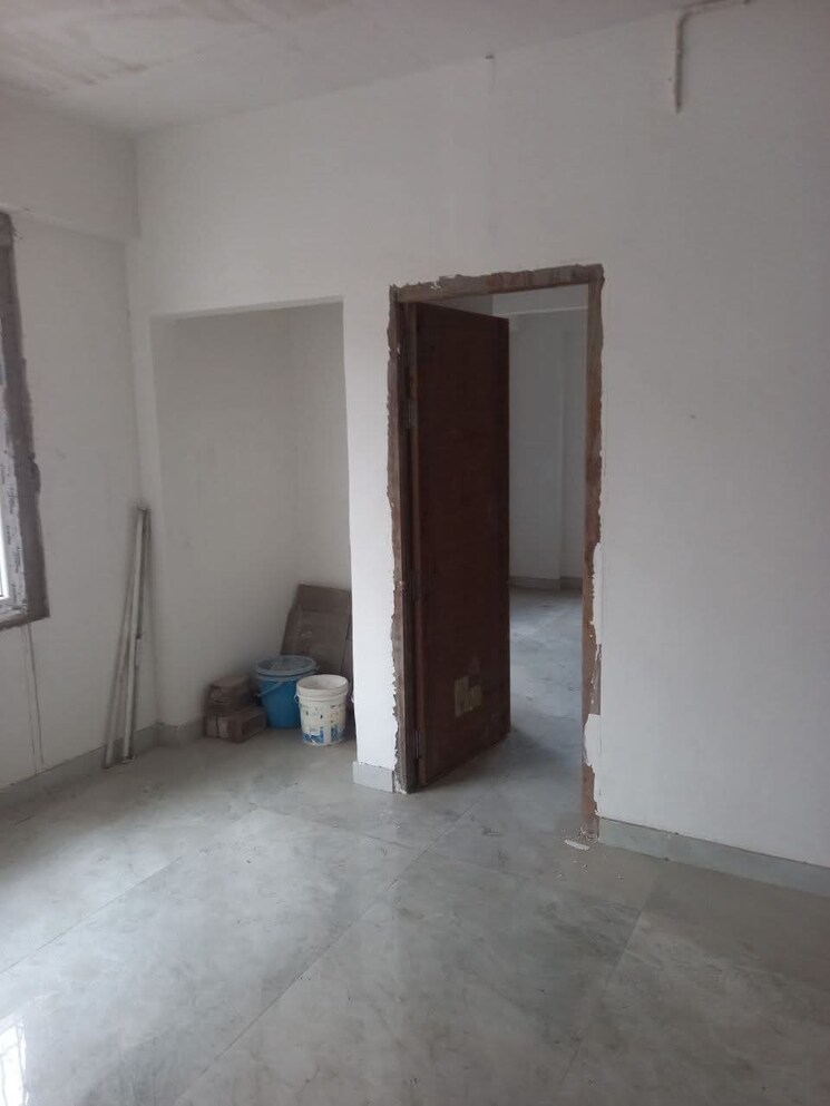 Room, exhibition road 3 Bedroom 1600 Sq.Ft. Apartment In Exhibition Road Patna 8853870