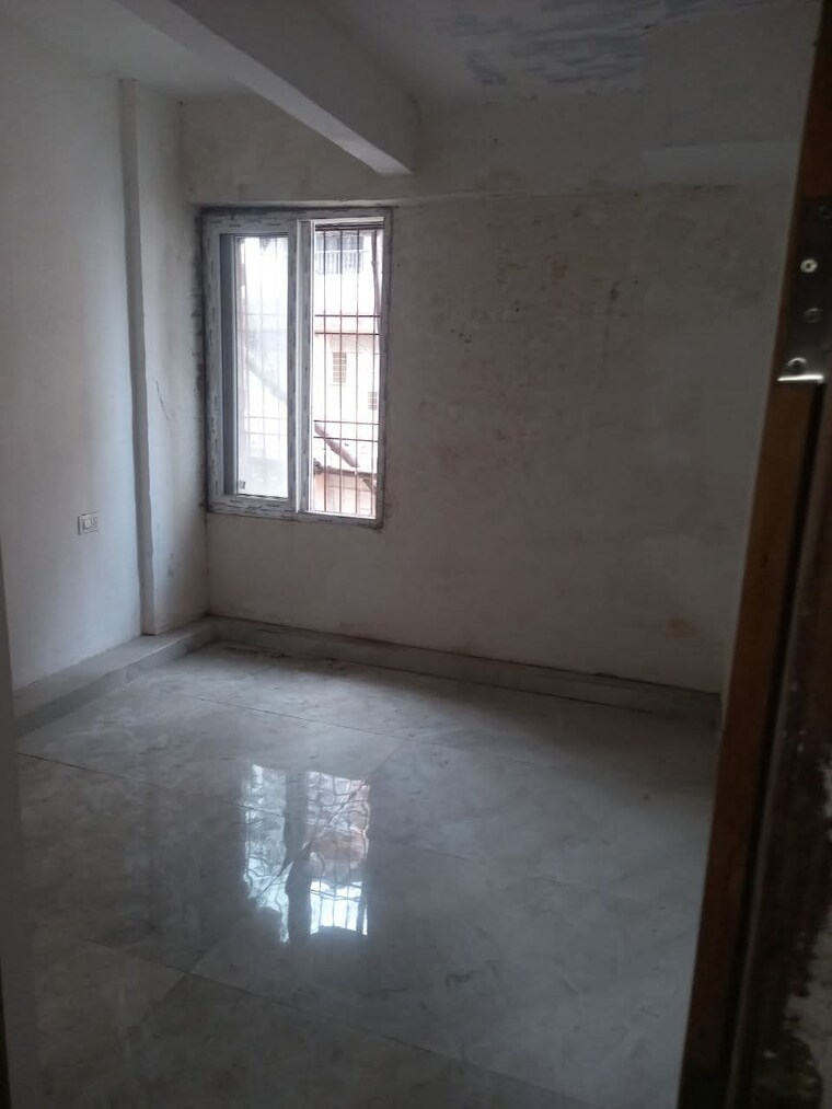 Room, exhibition road 3 Bedroom 1600 Sq.Ft. Apartment In Exhibition Road Patna 8853870