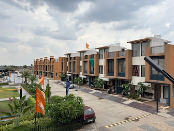 3.5 BHK Independent House – Exterior View View at Ab Bypass Road - for Sale