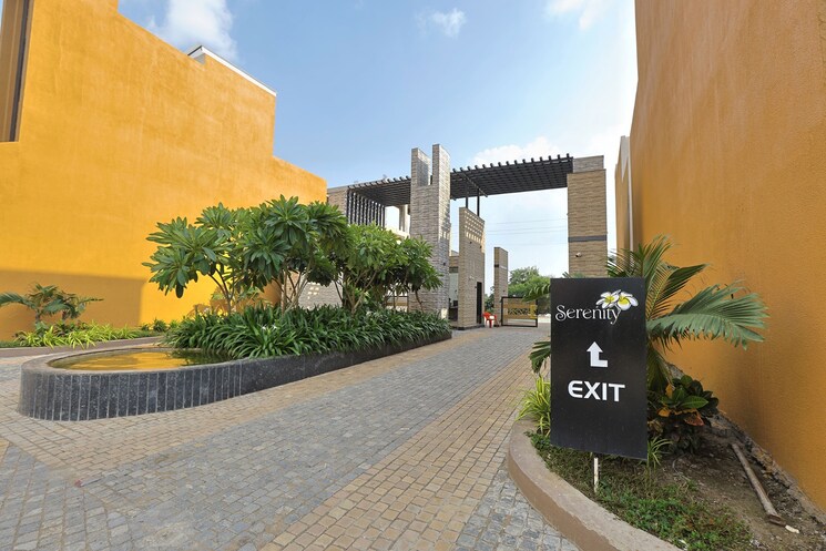  Parking, ab bypass road 3.5 Bedroom 600 Sq.Ft. Independent House In Ab Bypass Road Indore 8853903