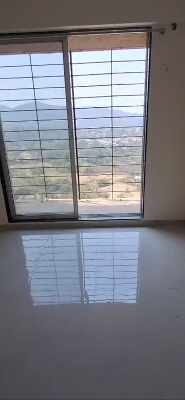 Room in 2 BHK Apartment at Mahavir Kalpavruksha, Ghodbunder Road – for Sale