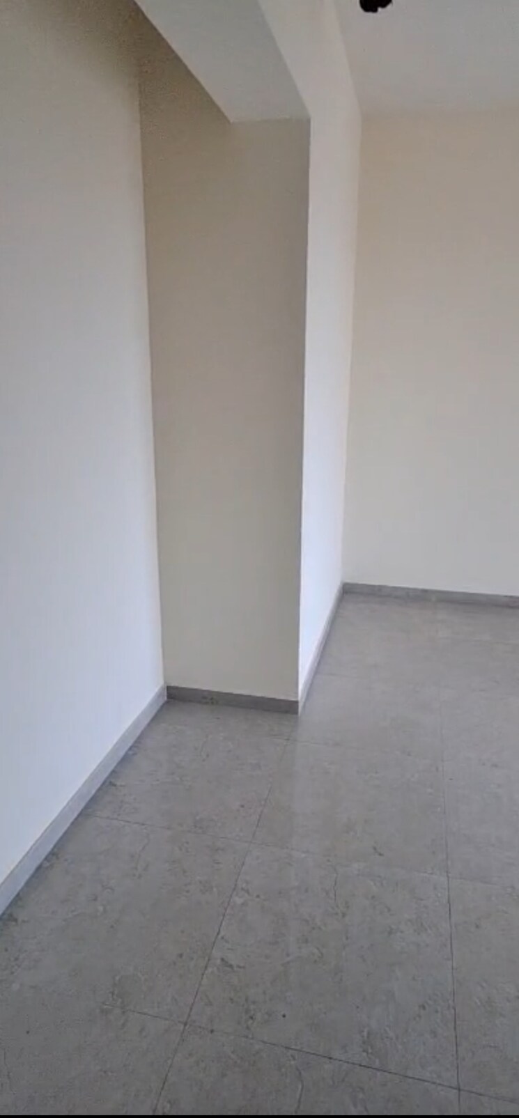 Room, mahavir-kalpavruksha 2 Bedroom 700 Sq.Ft. Apartment In Ghodbunder Road Thane 8853908