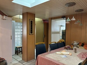 2 BHK Apartment For Sale in Haji Ali