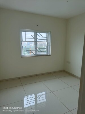 Room in 2 BHK Apartment at Avon Vista, Balewadi – for Sale