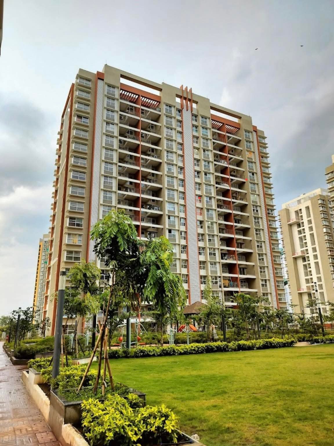 2 BHK 688 Sq.Ft. Apartment in Pride Purple Park Astra