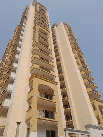 2 BHK Apartment – Exterior View View at Skyline Speedway Avenue, Sector 25 Yamuna Expressway - for Sale
