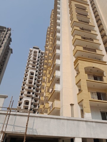 2 BHK Apartment – Exterior View View at Skyline Speedway Avenue, Sector 25 Yamuna Expressway - for Sale