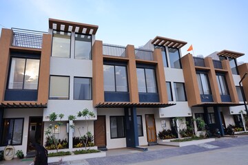 2 BHK Independent House – Exterior View View at Ab Bypass Road - for Sale