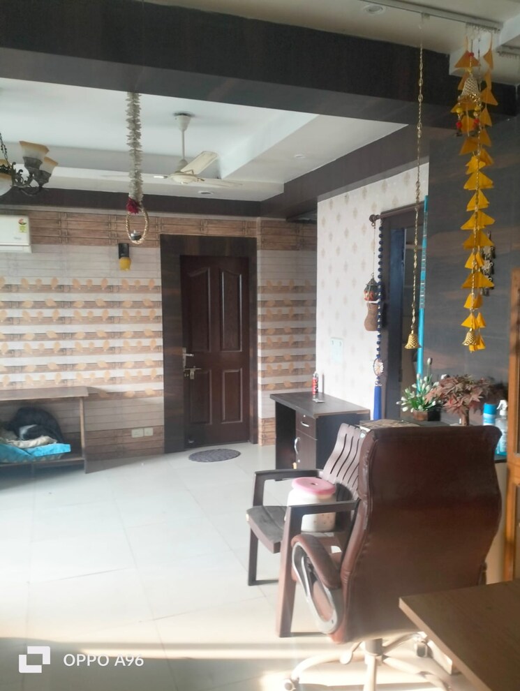 Living Room, prateek-wisteria 3 Bedroom 1735 Sq.Ft. Apartment In Sector 77 Noida 8854008