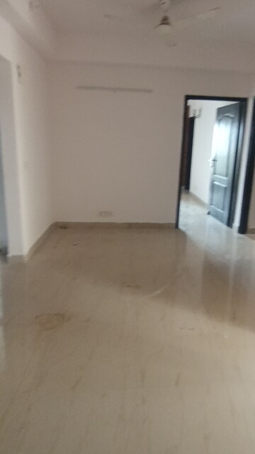 Room in 2 BHK Apartment at Nimbus The Hyde park, Sector 78 – for Rent