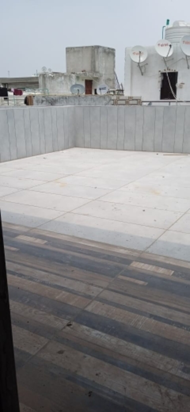 Room, igi airport area 3 Bedroom 1000 Sq.Ft. Builder Floor In Igi Airport Area Delhi 8854072