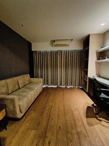 Team Area in 4 BHK Apartment at Ekta Legranz, Chembur – for Sale