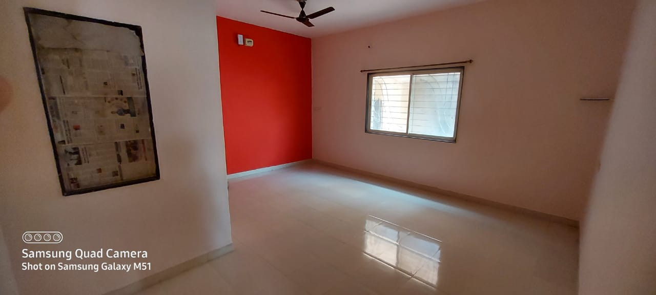 1 BHK + Pooja Room Apartment For Rent in Shee Park Society, Kharad