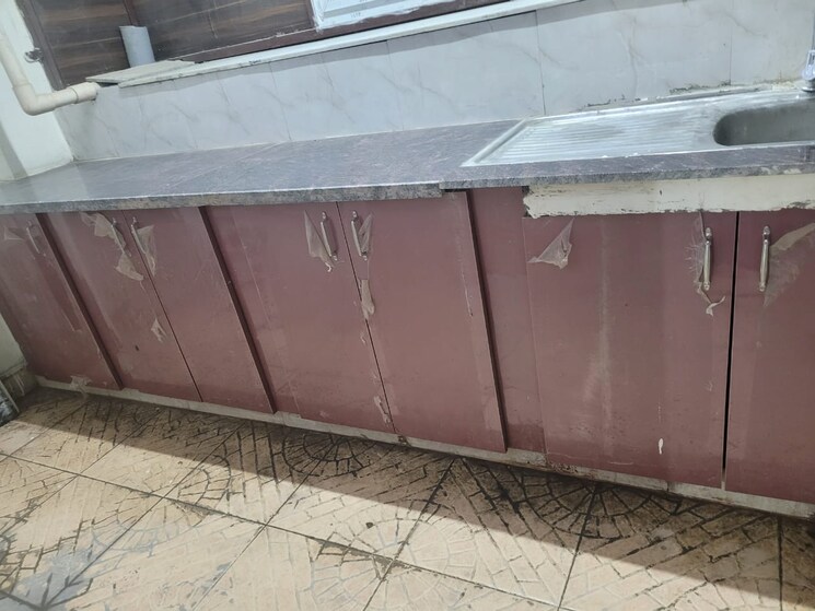 Kitchen, niho-hi-bird-scottish-garden 4 Bedroom 2170 Sq.Ft. Apartment In Ahinsa Khand 2 Ghaziabad 8854097