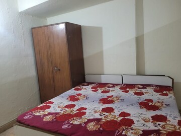 Bedroom in 4 BHK Apartment at Niho Hi Bird Scottish Garden, Ahinsa Khand 2 – for Rent