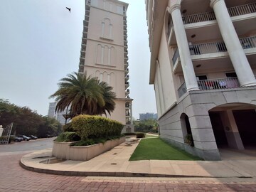 3 BHK Apartment For Sale in DLF Regal Gardens, Sector 90