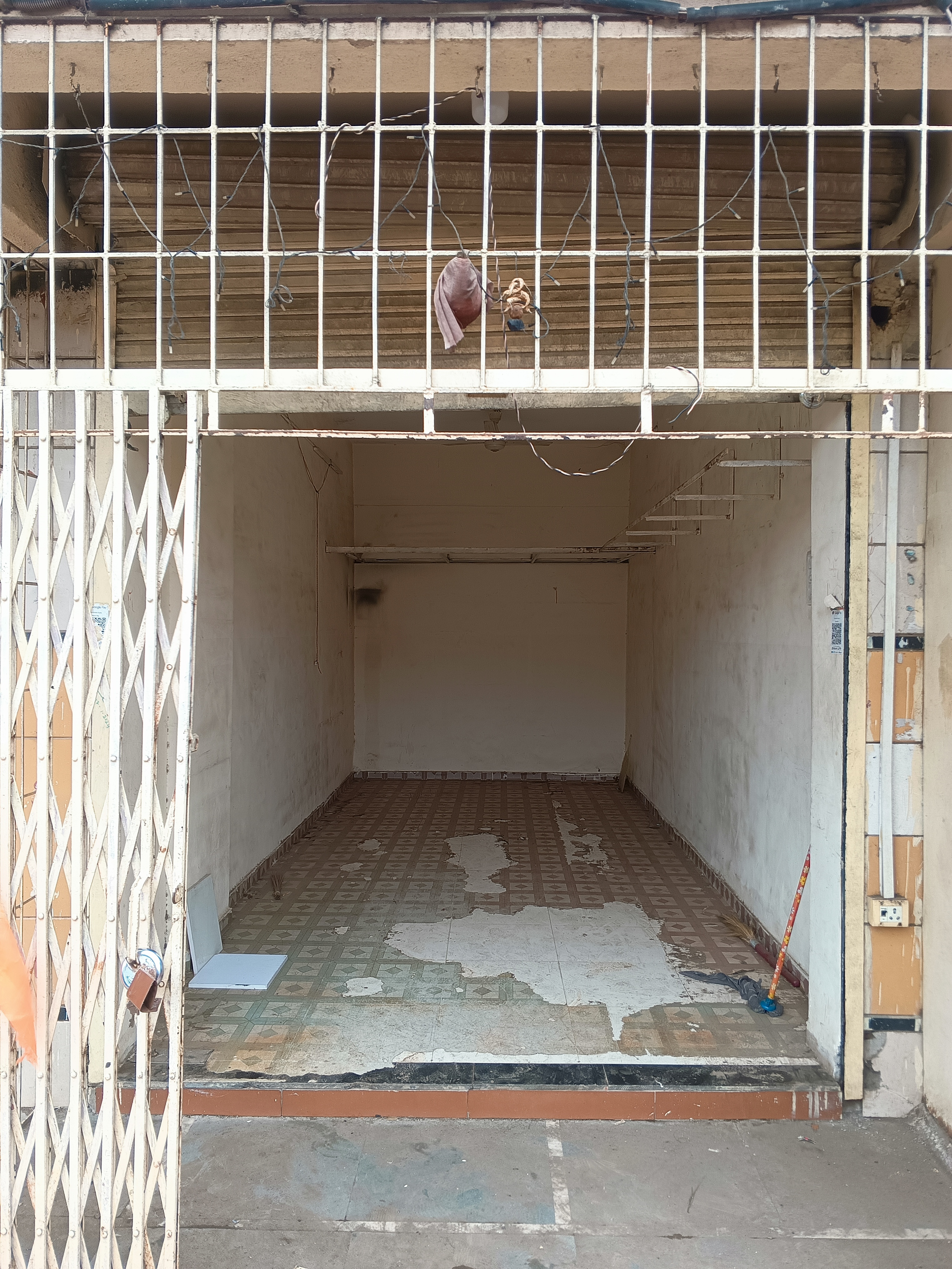 Retail Shop For Rent in Ram Rahim Accord