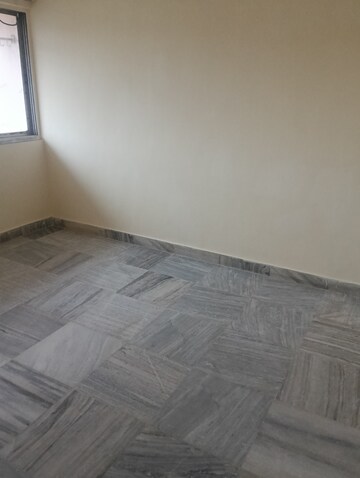 Room in 1 BHK Apartment at Riddhi Apartment Borivali, Borivali West – for Rent