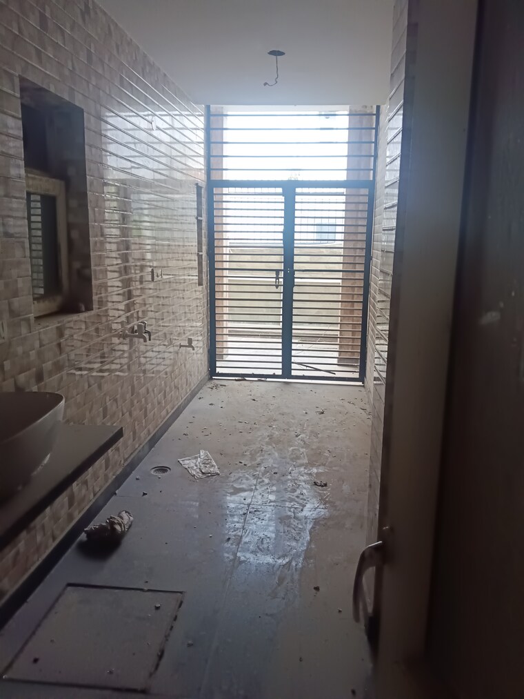 undefined, bptp-parklands-villa 4 Bedroom 225 Sq.Yd. Villa In Sector 88 Faridabad 8854116