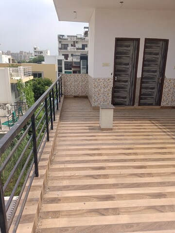 Balcony in 4 BHK Villa at BPTP Parklands Villa, Sector 88 – for Sale