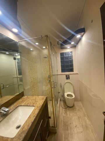 Bathroom in 5 BHK Villa at West End Colony – for Rent