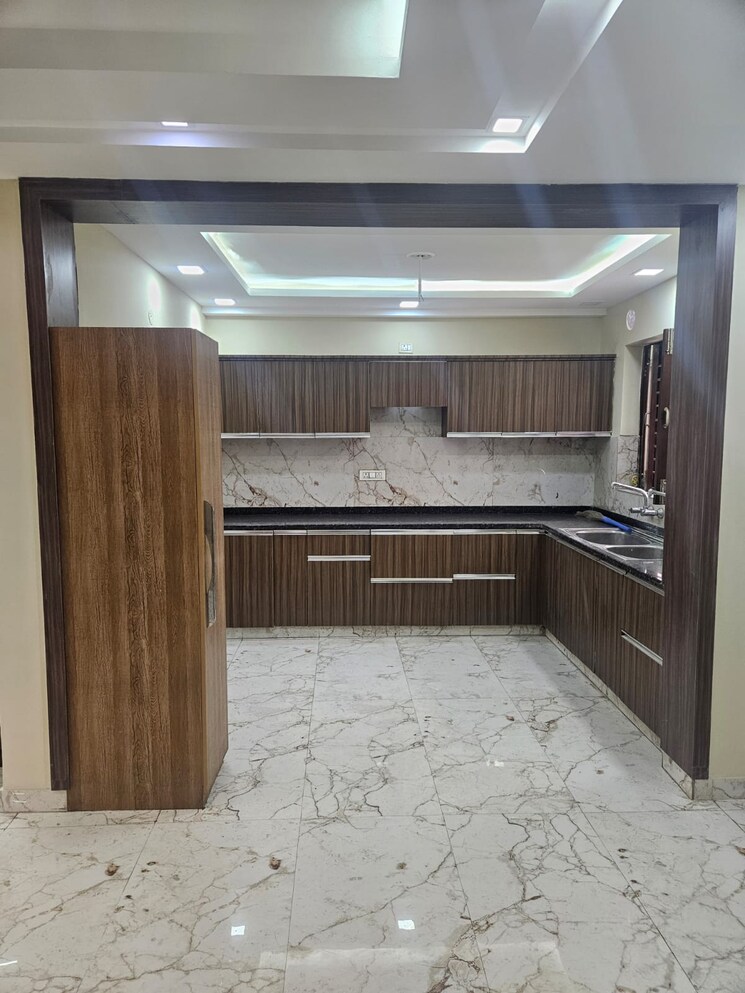 Exterior View, parklands 3 Bedroom 250 Sq.Yd. Builder Floor In Sector 85 Faridabad 8854164