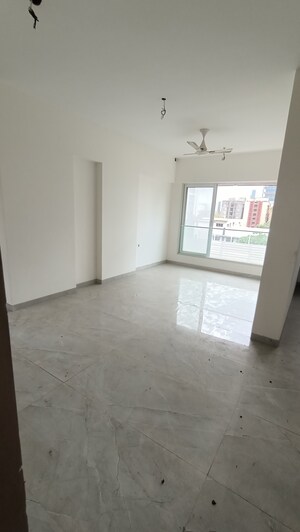 Room in 2 BHK Apartment at Elegant Navratnamala CHS, Santacruz East – for Sale