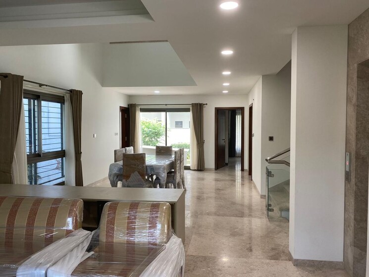 Living Room, sobha-international-city-phase-2 5 Bedroom 7330 Sq.Ft. Villa In Sector 109 Gurgaon 8854137