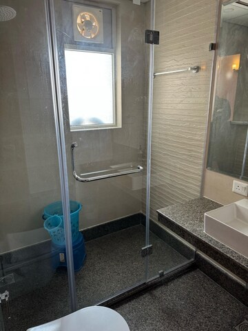 Bathroom in 3 BHK Apartment at ABA Ivy County, Sector 75 – for Rent