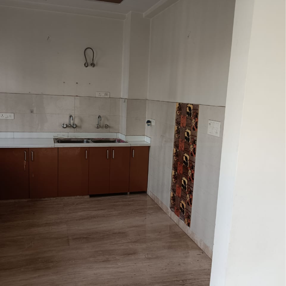 2 BHK + Extra Room 162 Sq.Ft. Builder Floor in RWA Apartments Sector 108