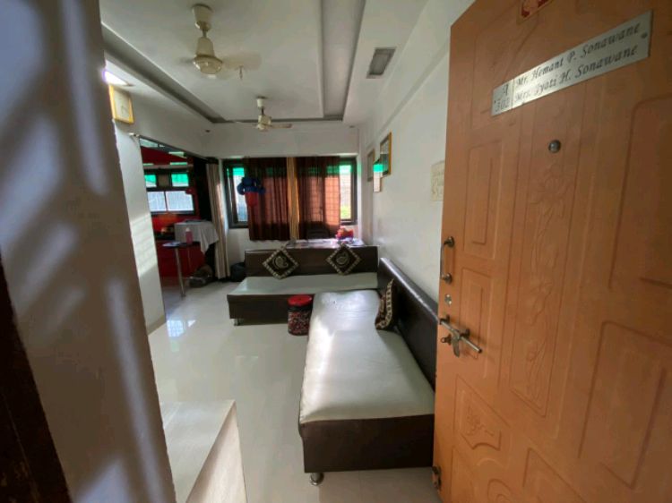 2 BHK + Extra Room Apartment For Rent in Adinath Complex
