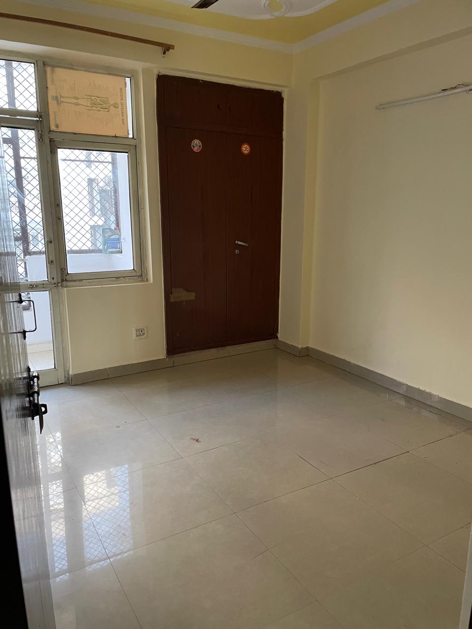 2 BHK + Pooja Room 1065 Sq.Ft. Builder Floor in Milan Earth