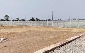Plot For Sale in Yamuna Expressway