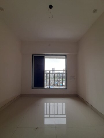 Room in 1 BHK Apartment at DGS Sheetal Tapovan, Malad East – for Rent