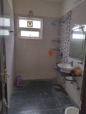 Bathroom in 3 BHK Builder Floor at Vipul World Floors, Sector 48 – for Rent