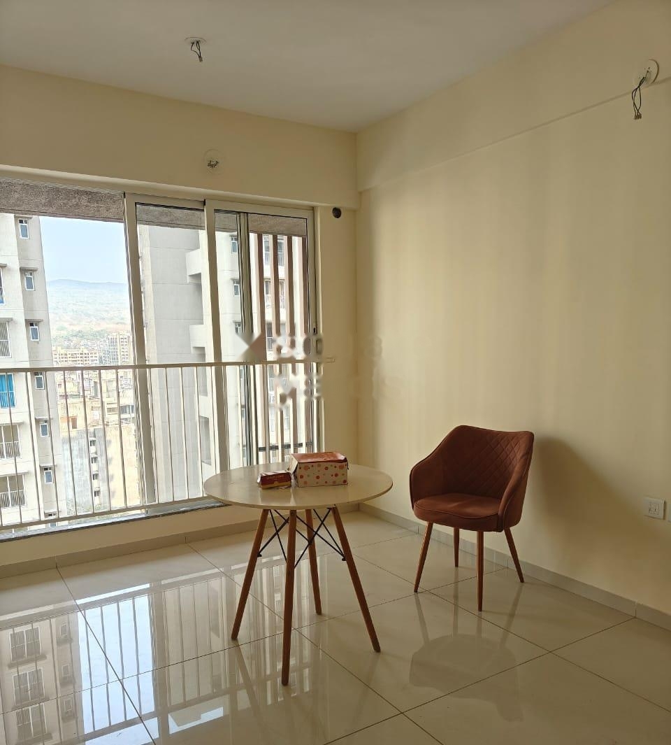 2 BHK Apartment For Rent in Godrej Nest Kandivali