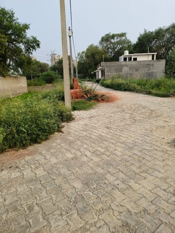  Plot – Exterior View View at Chi V Greater Noida - for Sale